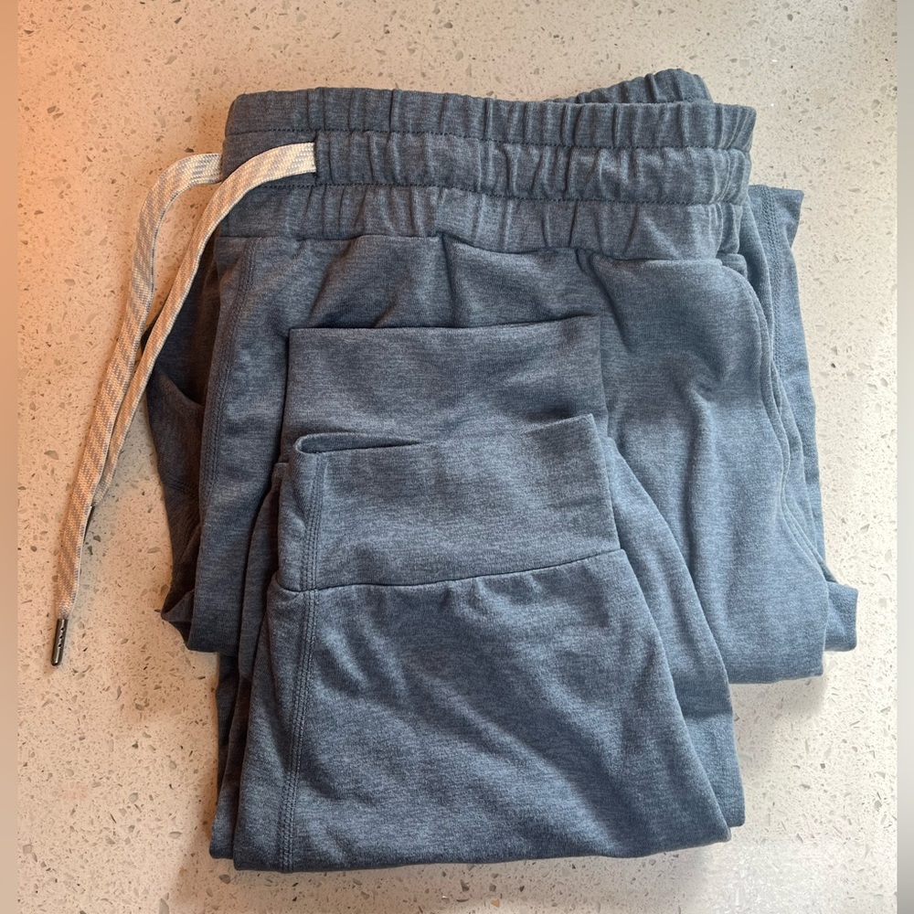 Vuori Women's Performance Jogger